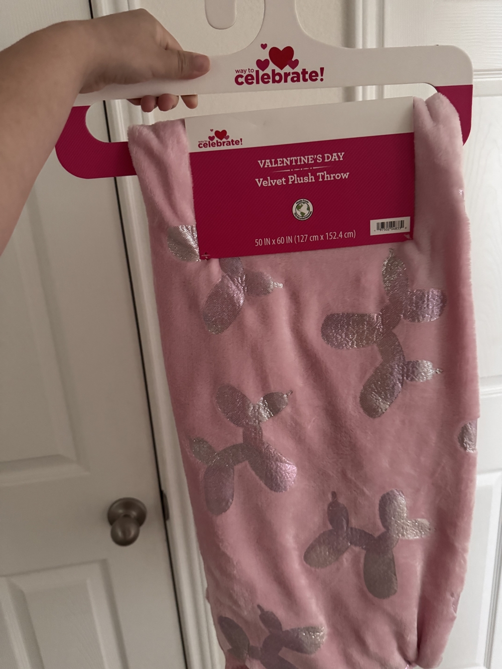 Valentine's Day Velvet Plush Throw - Pink with Silver Balloon Dog Hearts